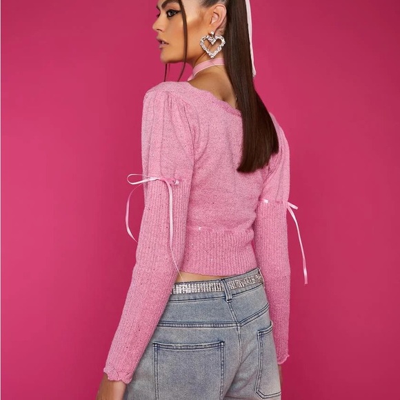 Sugar Thrillz
Luscious Life Crop Sweater - Picture 3 of 3